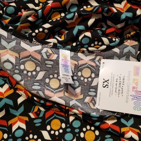 NWT LuLaRoe Classic T sz XS - Picture 2 of 2